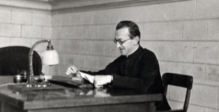 Cura Rubio, Seminario, s. f. Colección Alfonso Henao Sáenz, Archivo Histórico Arquidiocesano, 2005. AFH LRA D01 025.